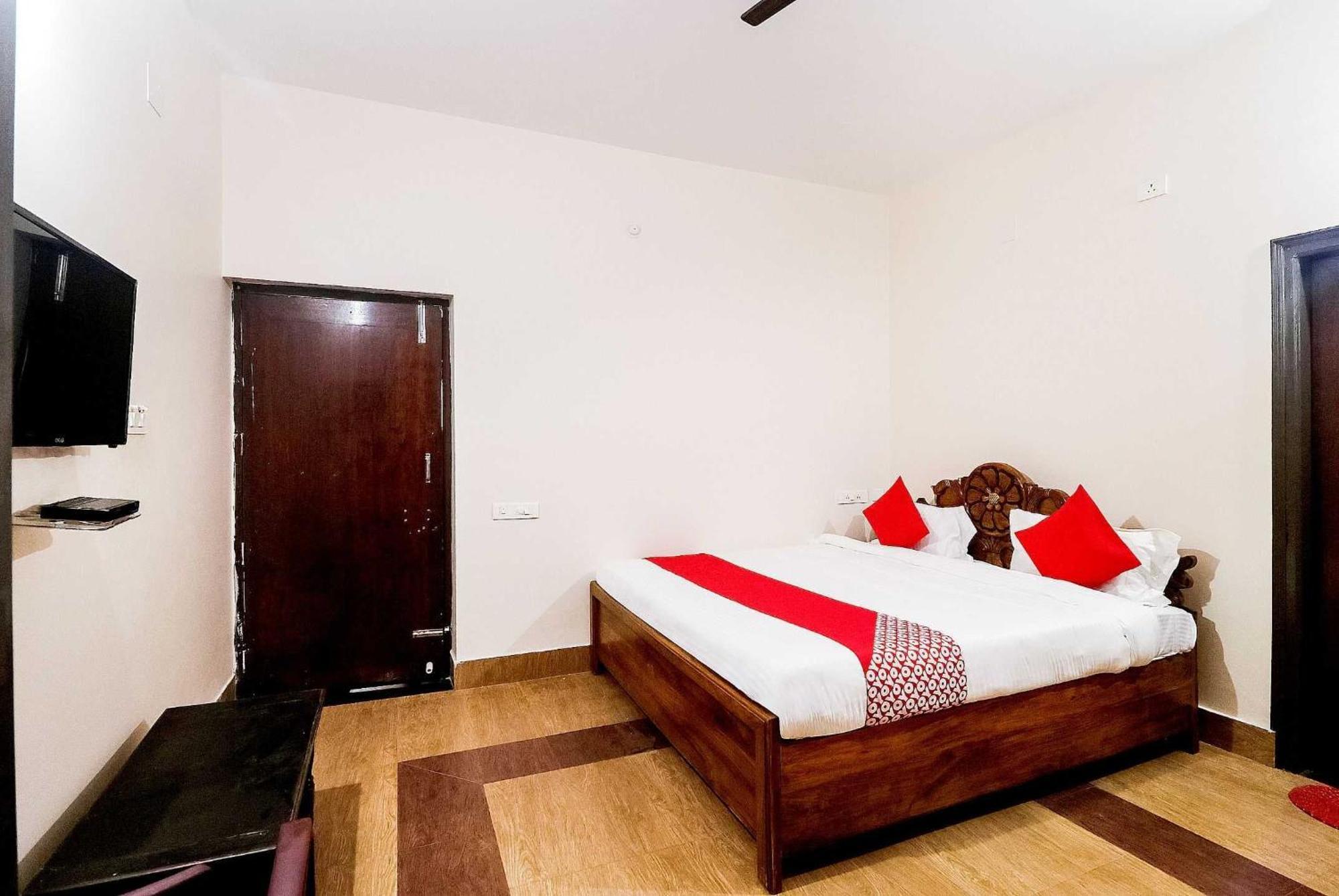Hotel O Purple Villa Бхубанешвар Екстериор снимка
