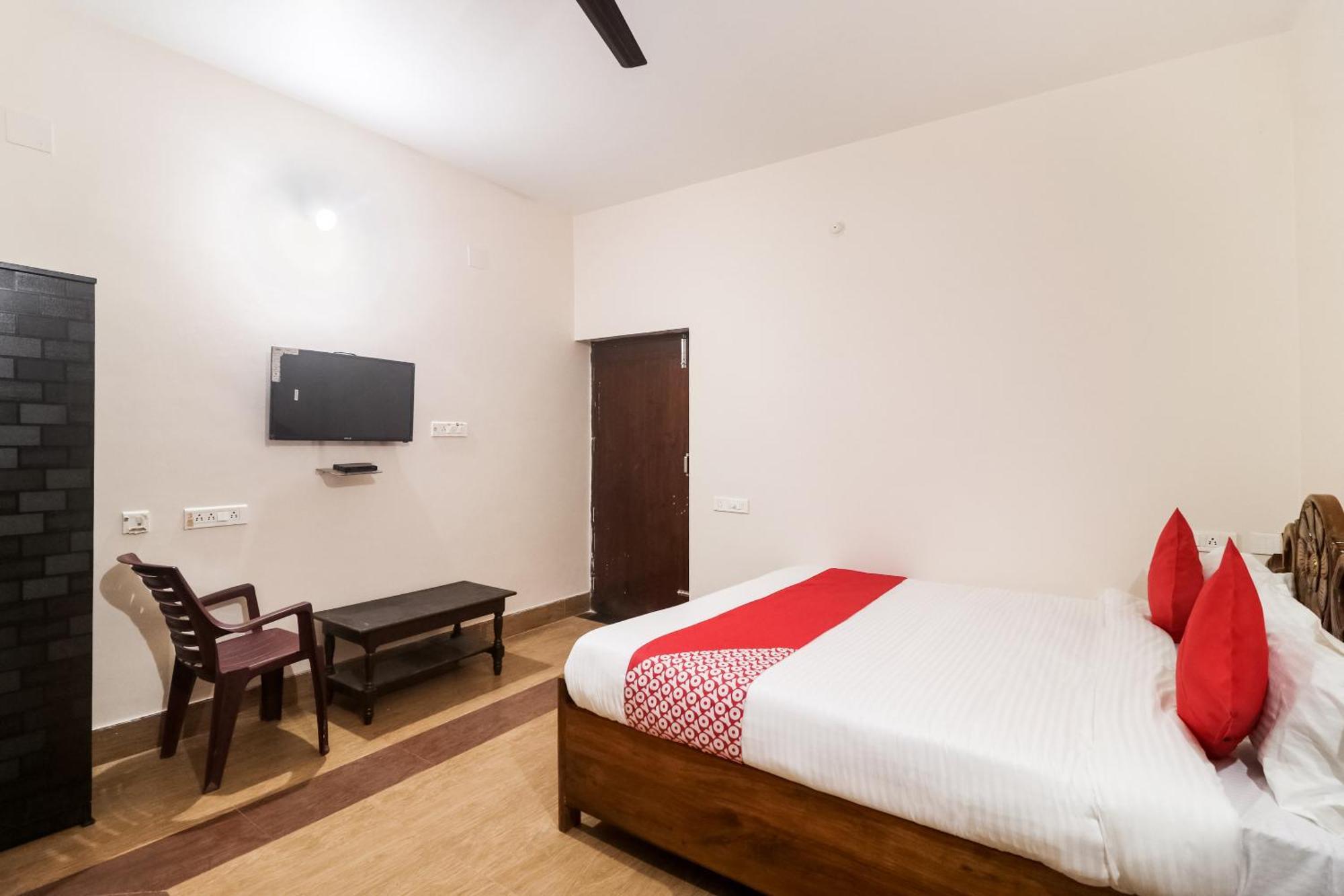 Hotel O Purple Villa Бхубанешвар Екстериор снимка